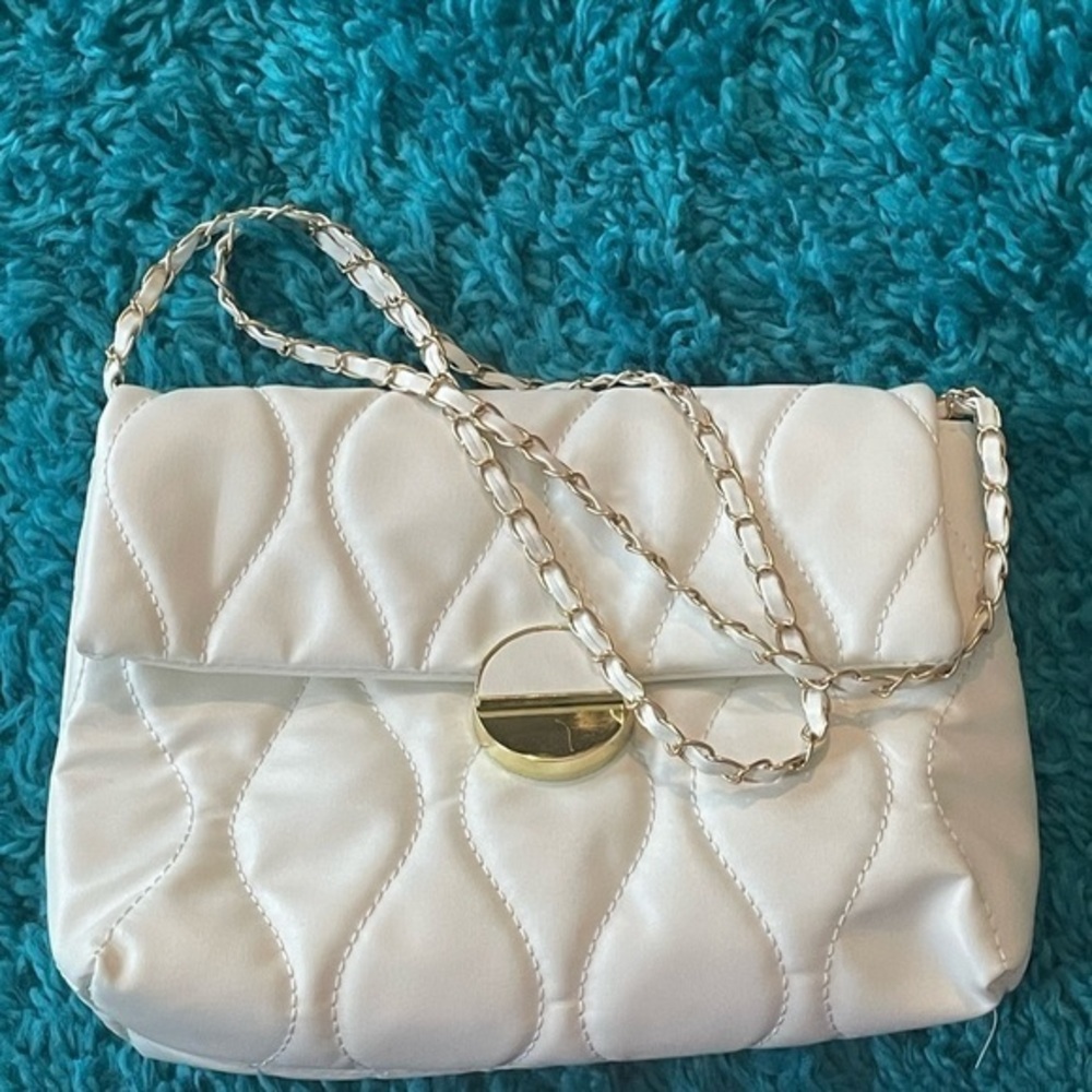 SHEIN convertible bag White quilted crossbody bag